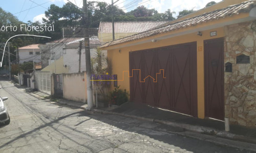 Casa térrea 420 mts² Alto Padrão ao lado do Horto Florestal